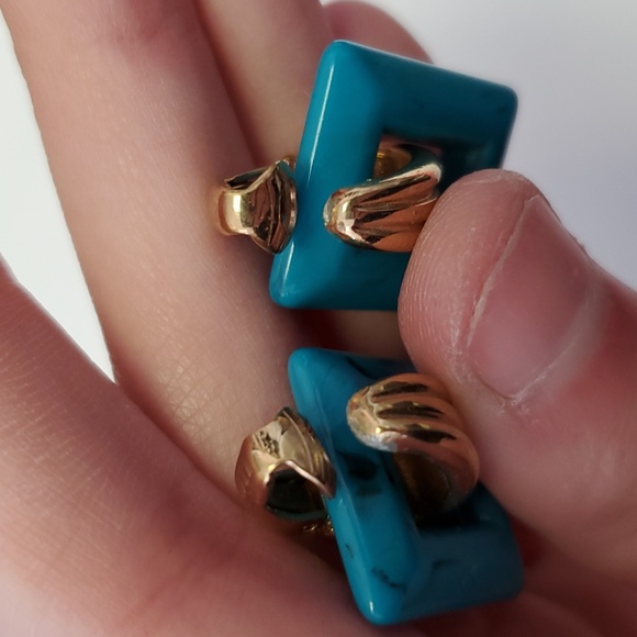 Vintage clip on earrings - Picture 3 of 4